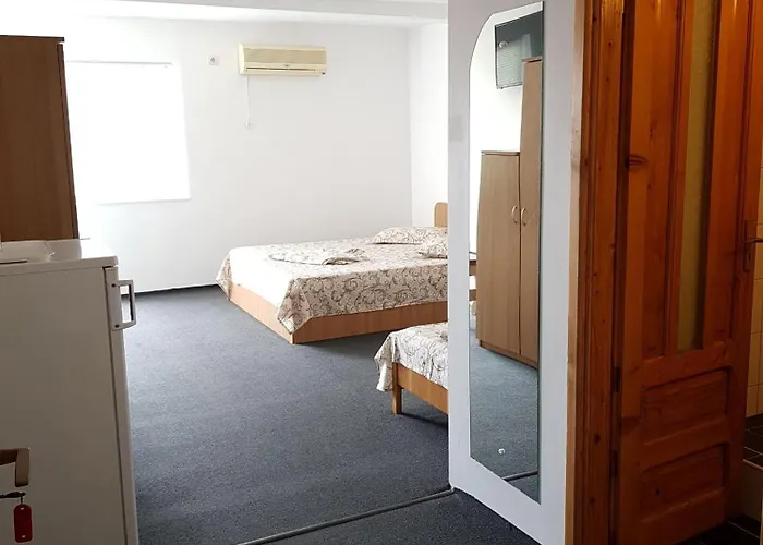 Ema ゲストハウス エフォリエ・ノルド