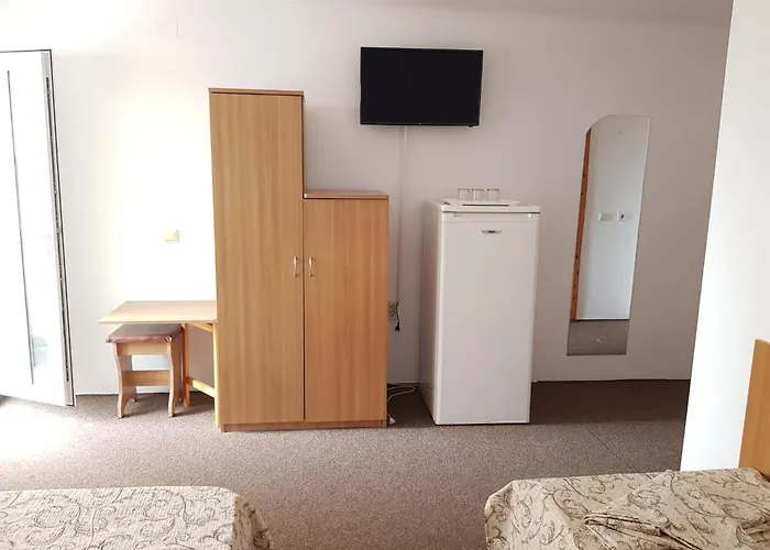 Ema ゲストハウス